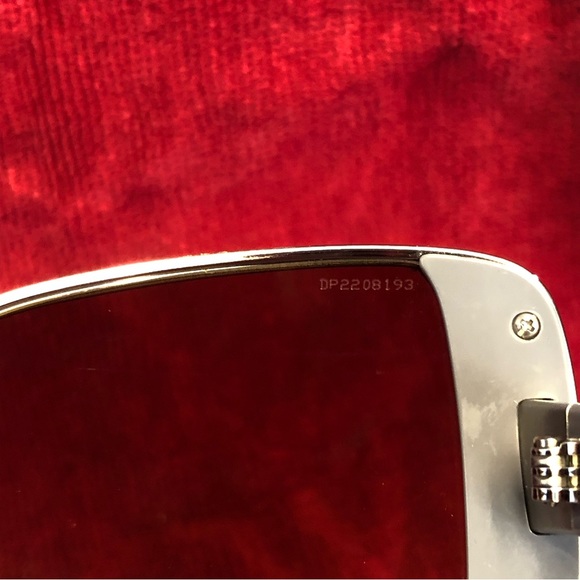 !!!!PRADA!!!! EUC Limited time price - Picture 7 of 9